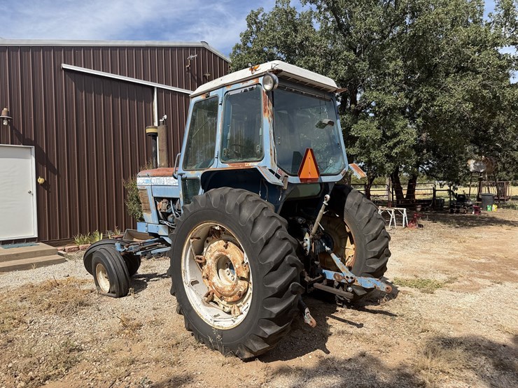 ford-7700-image-2
