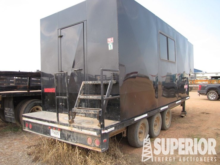 1992-tilman-3-axle-gooseneck-doghouse-trailer-image-3