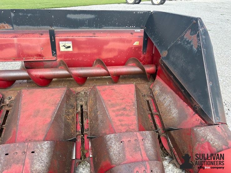 case-ih-1063-image-11
