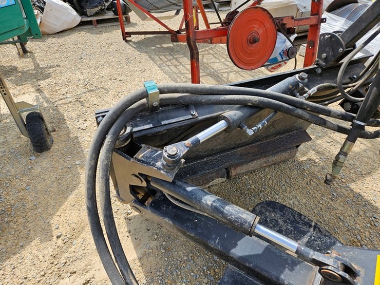 #101-•-coneqtec-stump-grinder-for-skid-loader-image-37