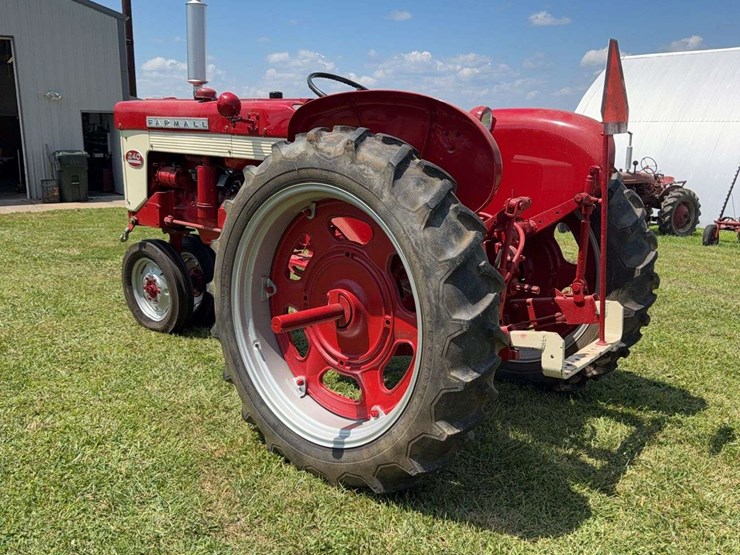 1958-farmall-240-image-5