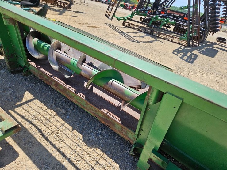 john-deere-444-image-18
