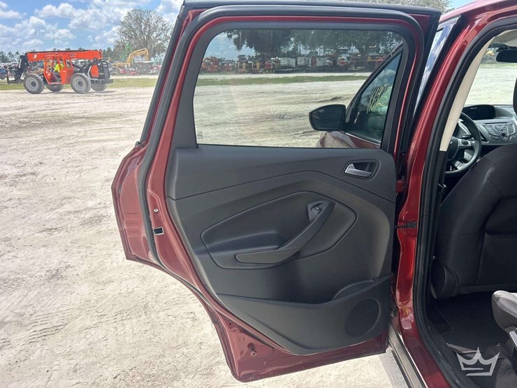 2014-ford-escape-image-20