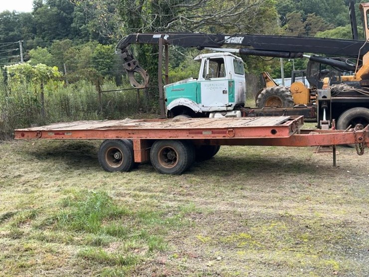 #149-•-1972-phel-tilt-deck-trailer-image-46