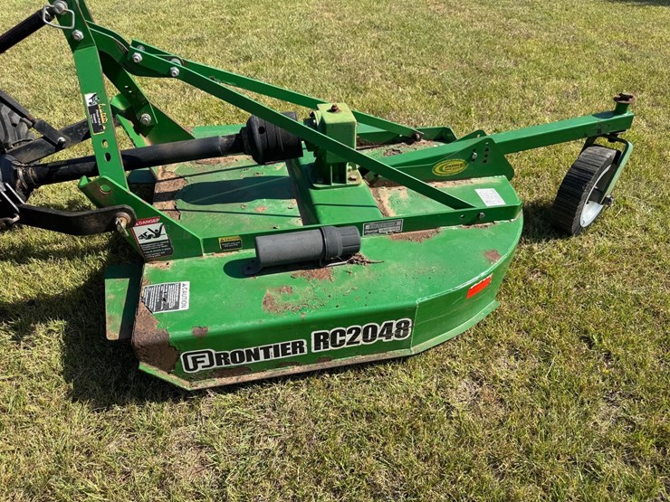 2014-john-deere-1023e-image-63