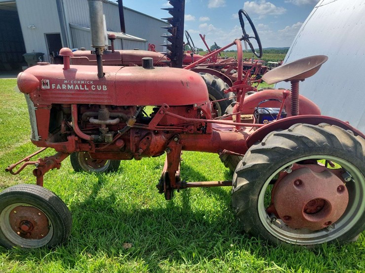 1949-farmall-cub-image-6