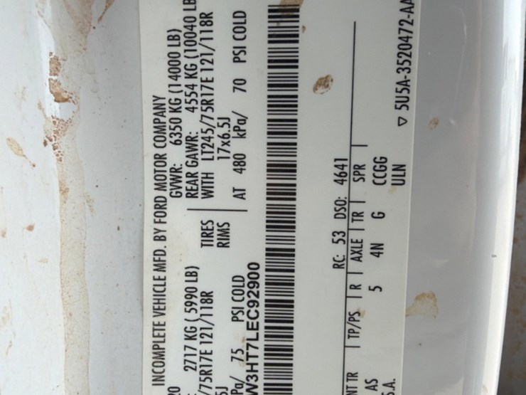2020-ford-f350-image-11