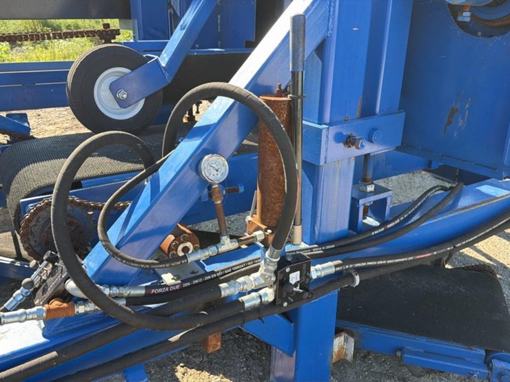 #155-•-2023-hershberger-mfg-stave-resaw-image-25
