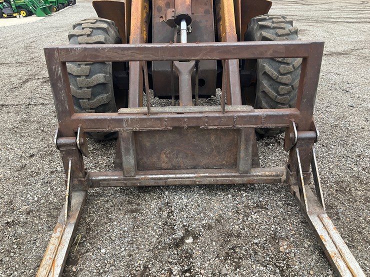 john-deere-444-image-14