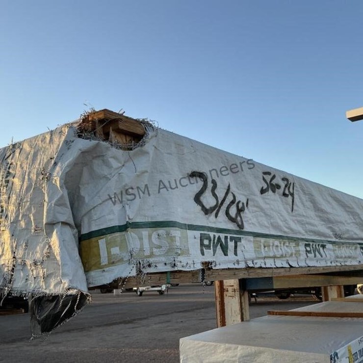 BUNDLE OF 24IN I-JOISTS