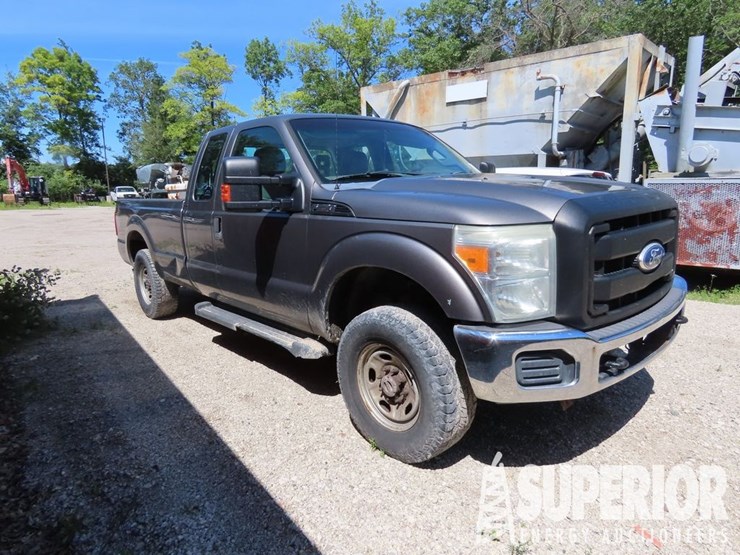 2011-ford-f250-image-2