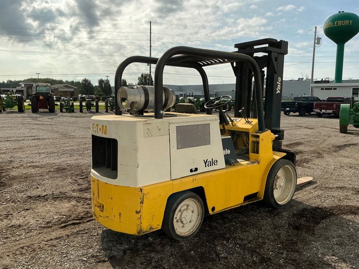 #1351-•-yale-glc-120-sbs-096-forklift-image-5
