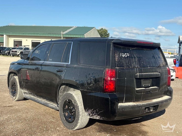 2020-chevrolet-tahoe-image-4