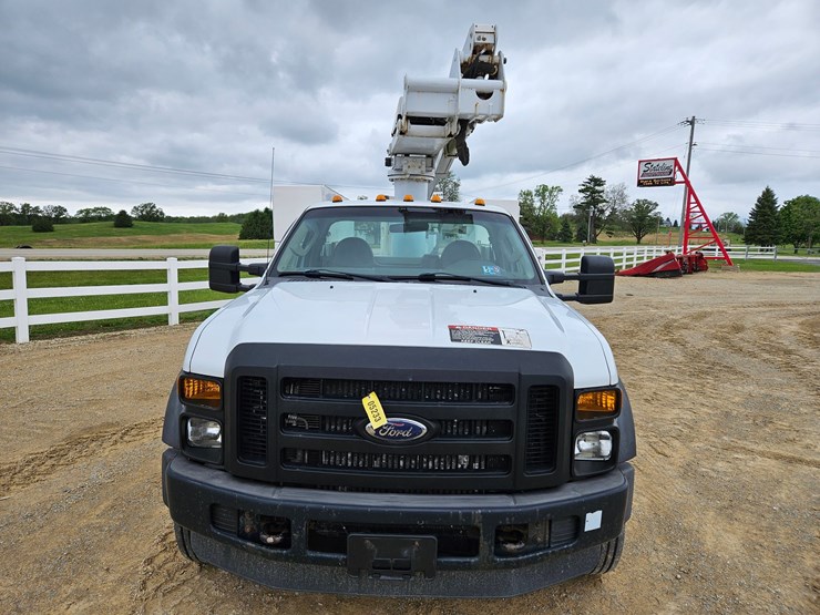 2008-ford-f550-image-54
