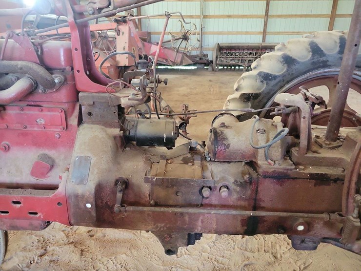 early-1939-farmall-h-image-14