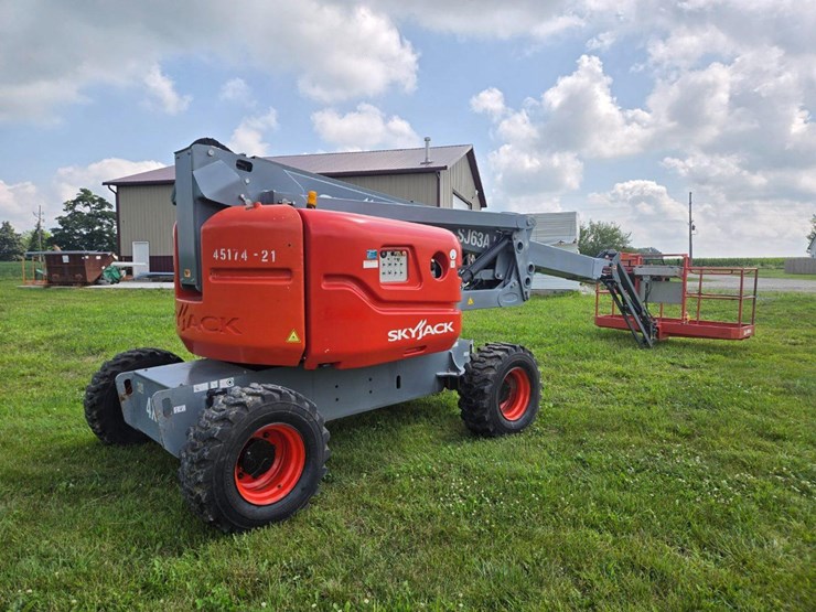 #103-•-2019-skyjack-sj63-boom-lift-image-5