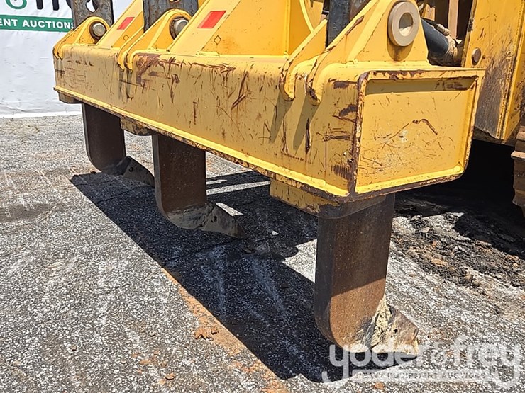2018-deere-850k-image-38