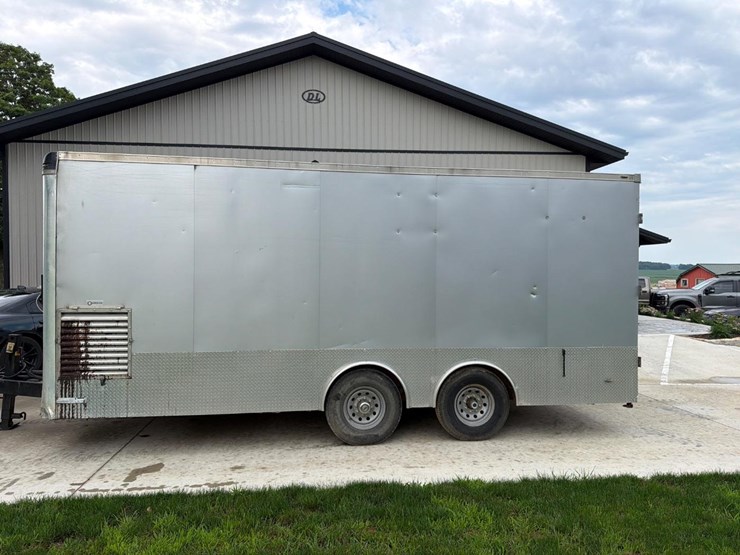 #148-•-2020-bravo-spray-foam-trailer-image-3