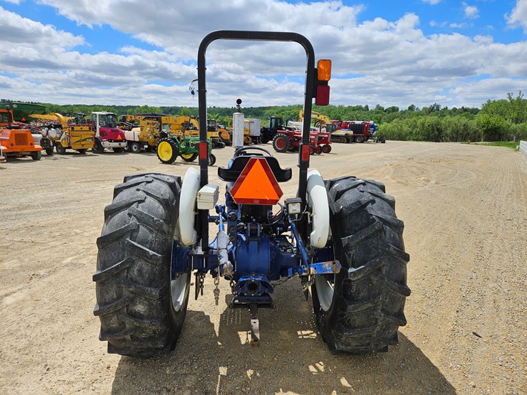 farmtrac-545-image-4