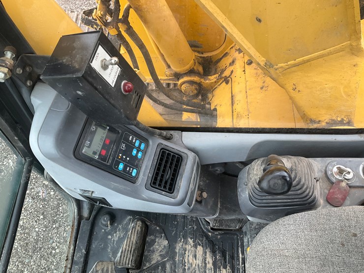 2006-komatsu-pc138us-lc-image-54
