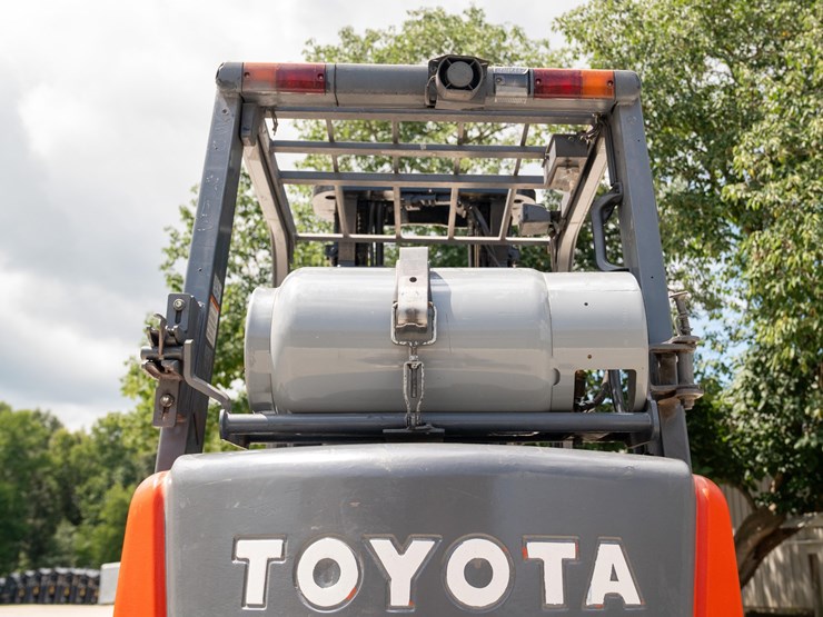 toyota-8fgcu25-image-27
