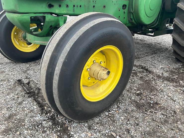 1958-john-deere-730-image-9