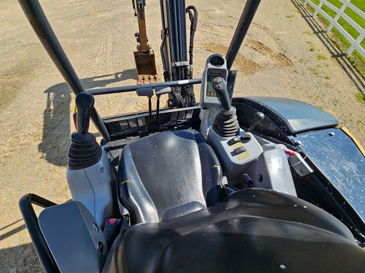 deere-35g-image-27
