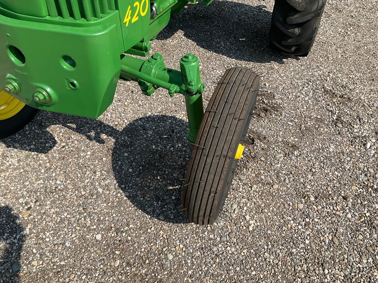 1956-john-deere-420-image-9