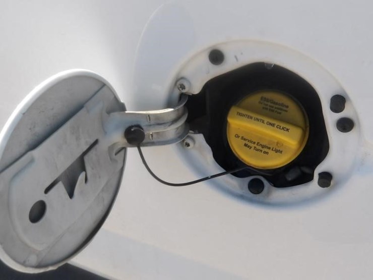 2014-utility-van-image-6