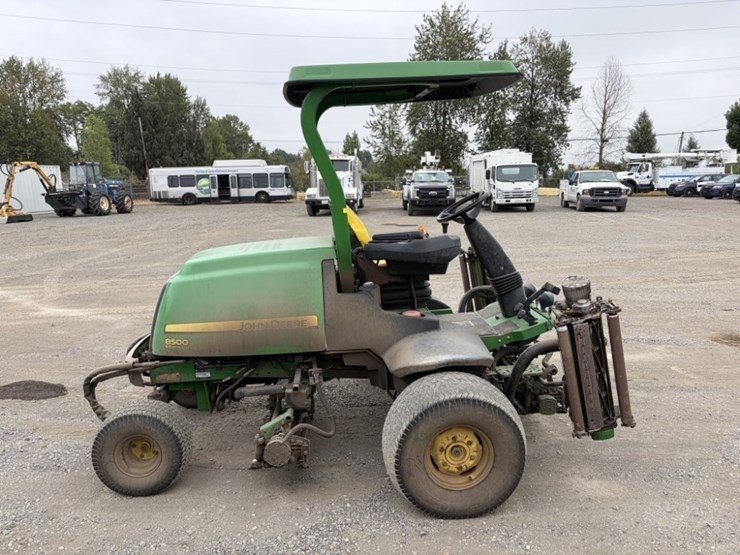 2014-john-deere-8500-image-3