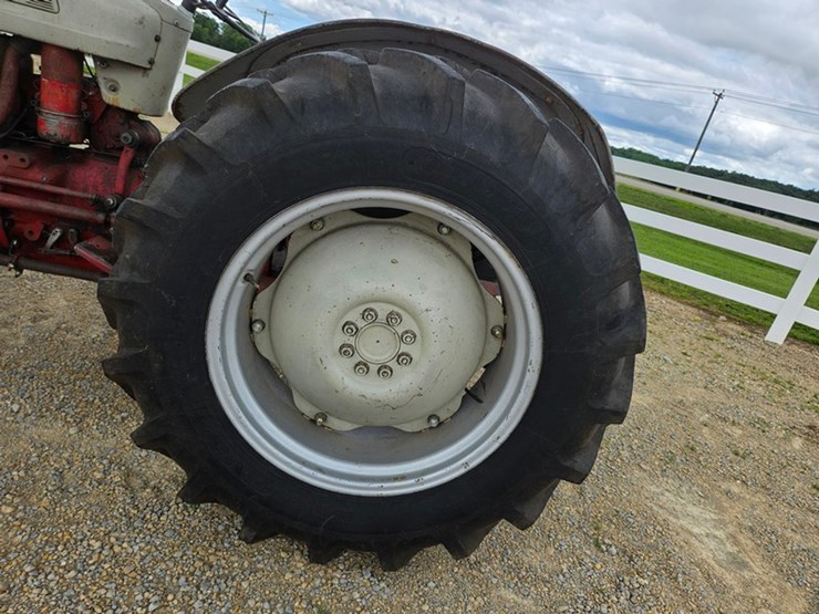 ford-800-image-24