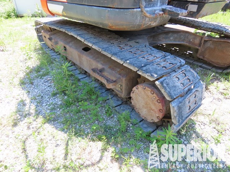 2017-hitachi-zx135us-6-image-6
