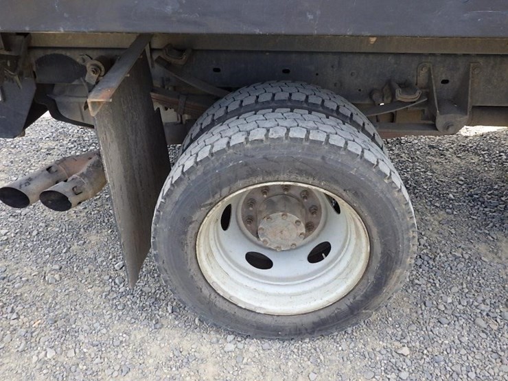 2008-ford-f550-image-12