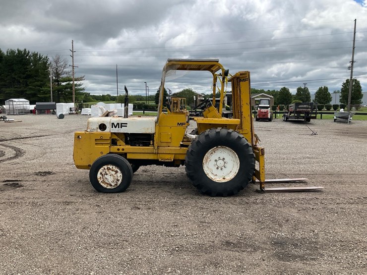 massey-ferguson-2500-image-6