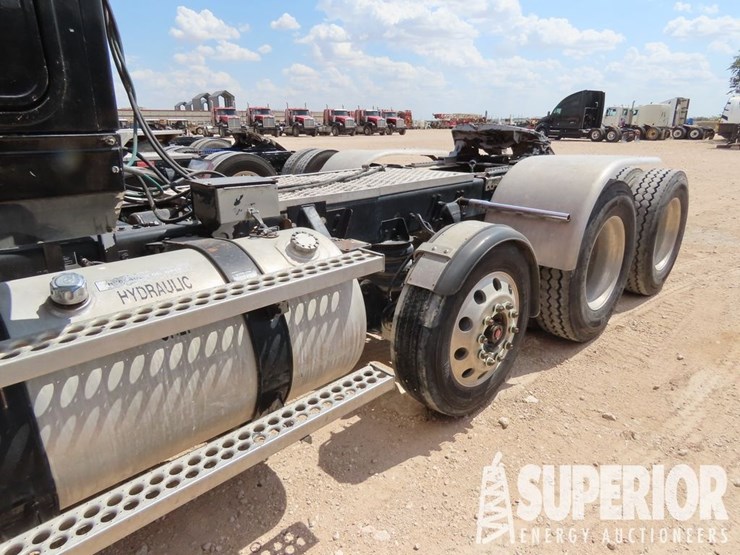 2013-western-star-4900-image-6