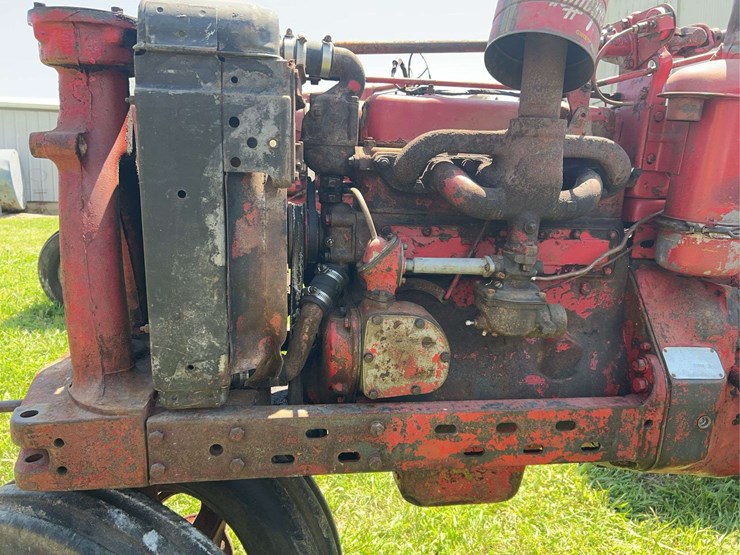 1954-farmall-super-h-image-28