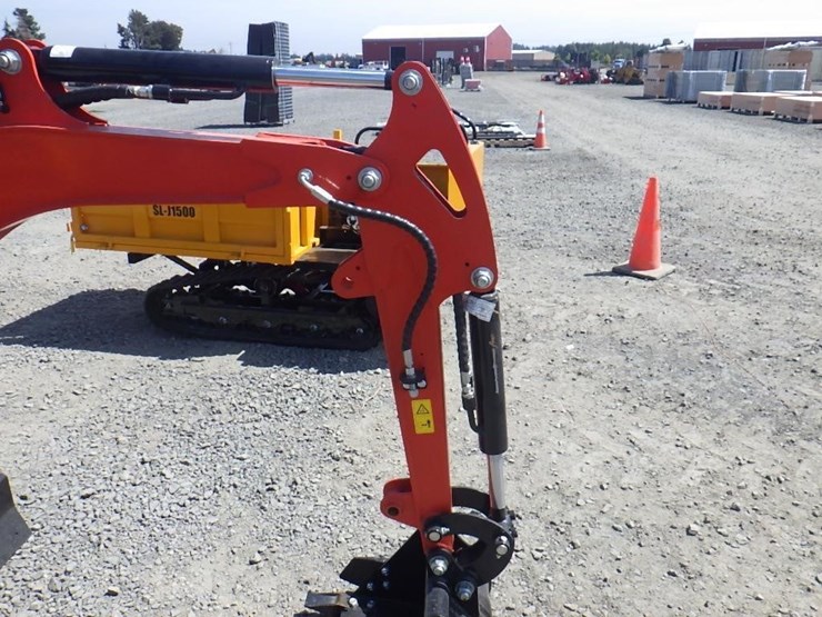 2026-vicsec-18flc-hydraulic-excavator-image-13