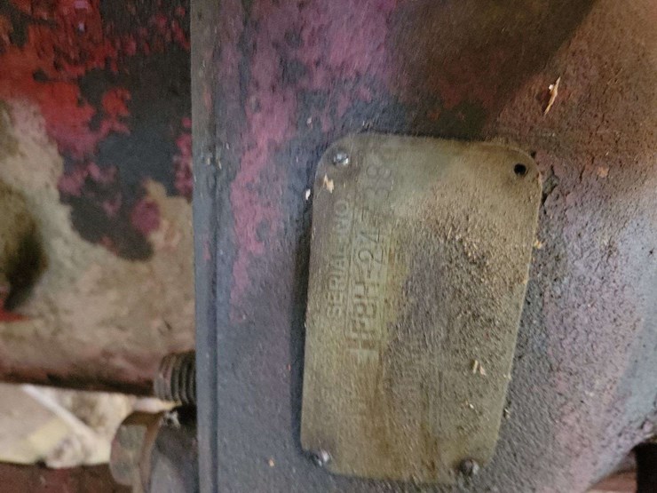 farmall-h-parts-tractor-image-10