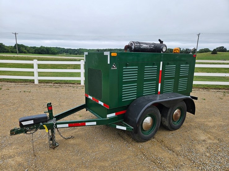#130-•-empire-300-gjw-8e-tandem-axle-towable-generator-image-1