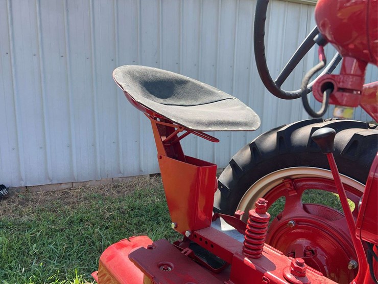 1939-farmall-h-distillate-image-15