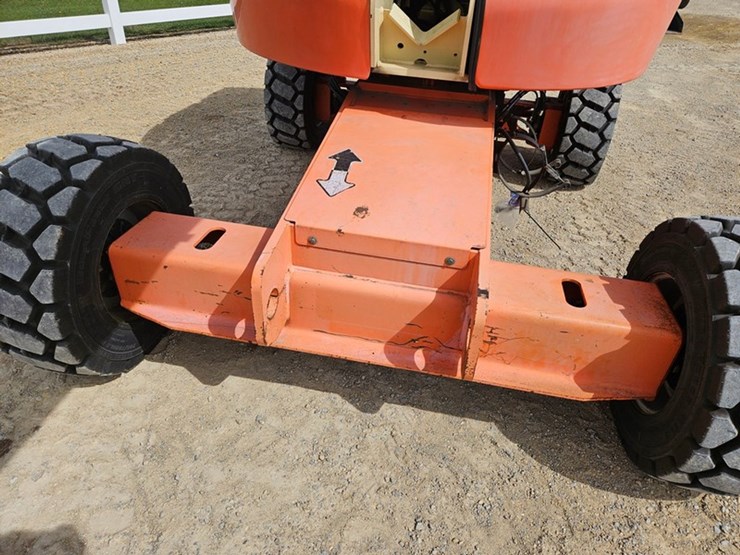 #89-•-jlg-460si-basket-lift-image-46