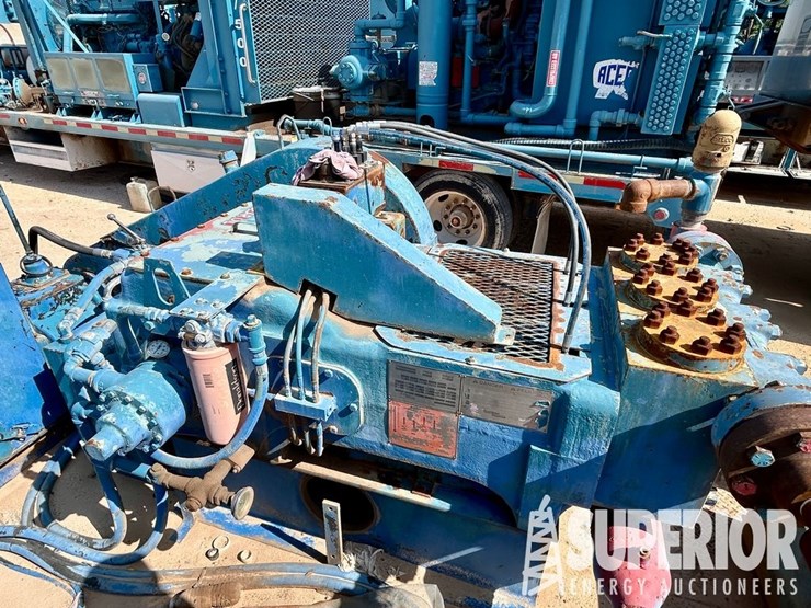 2011-cummins-qsb6.7-image-8
