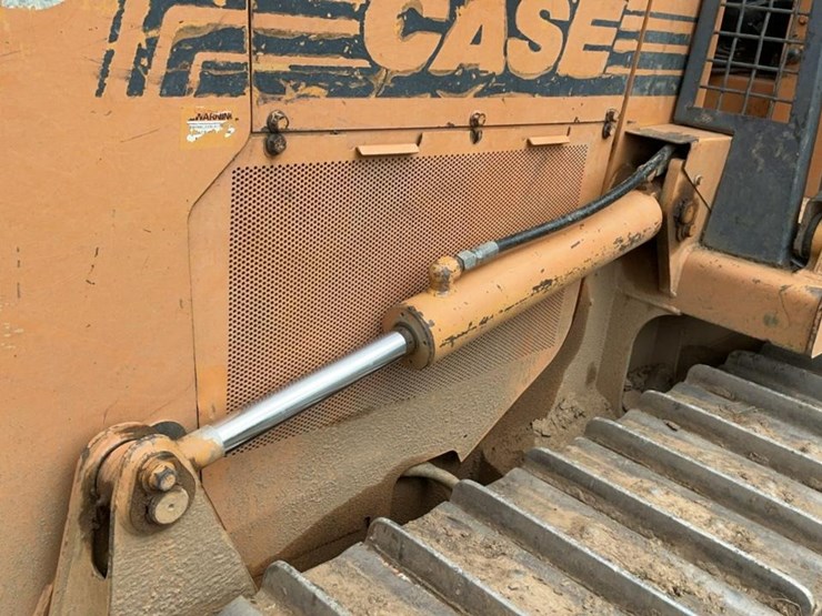 1997-case-650-image-40