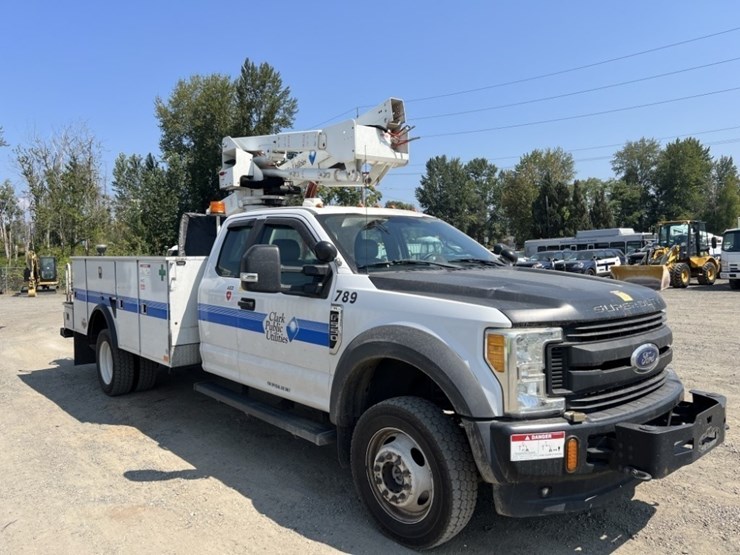 2017-ford-f550-image-2