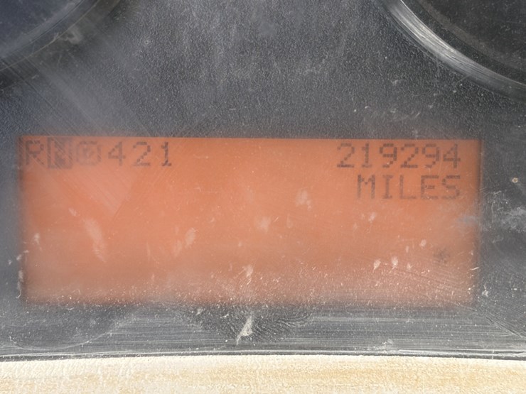 2019-international-durastar-4300-image-15