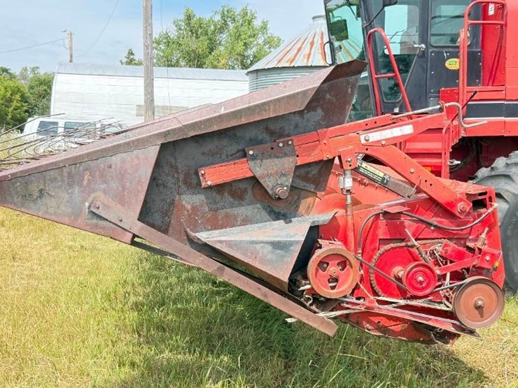1986-case-ih-1010-image-2