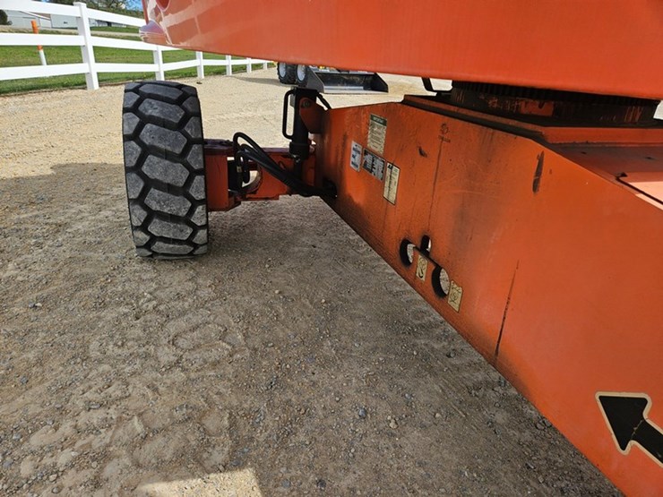 #89-•-jlg-460si-basket-lift-image-47