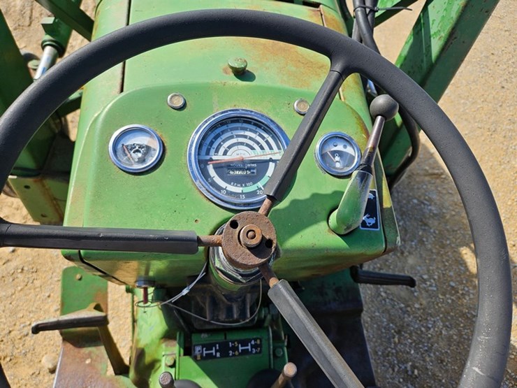 2020-john-deere-2020-image-32