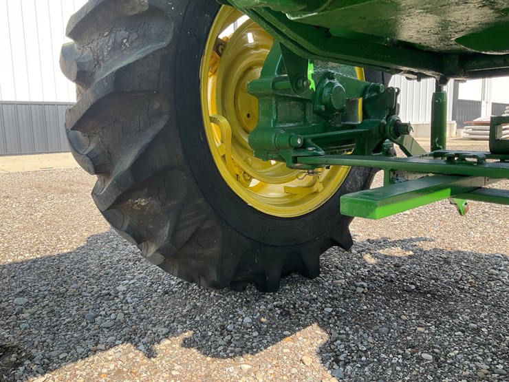 1956-john-deere-420-image-13