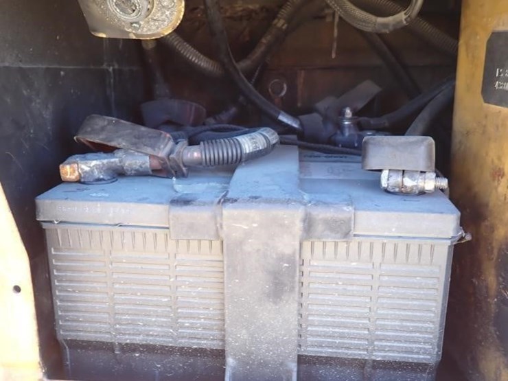 2008-caterpillar-430e-image-21